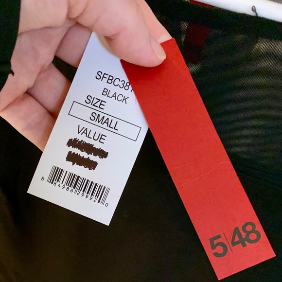 5/48 Black Dress - Picture 2 of 2